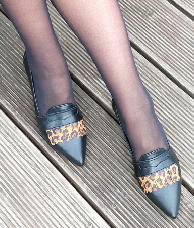 KLASYCZNE LEKKIE W SZPIC SKÓRA NATURALNA WODNIAK (ALIN) 35