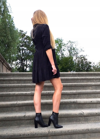 BOTKI NA SŁUPKU 9cm SKÓRA NATURALNA (467)