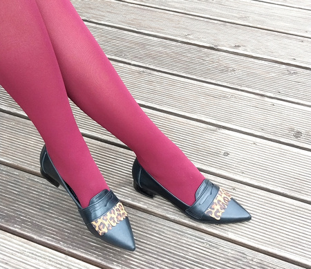 KLASYCZNE LEKKIE W SZPIC SKÓRA NATURALNA WODNIAK (ALIN) 35