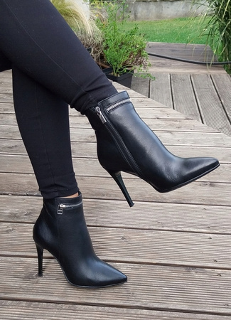 BOTKI NA SZPILCE9cm SKÓRA NATURALNA (478)